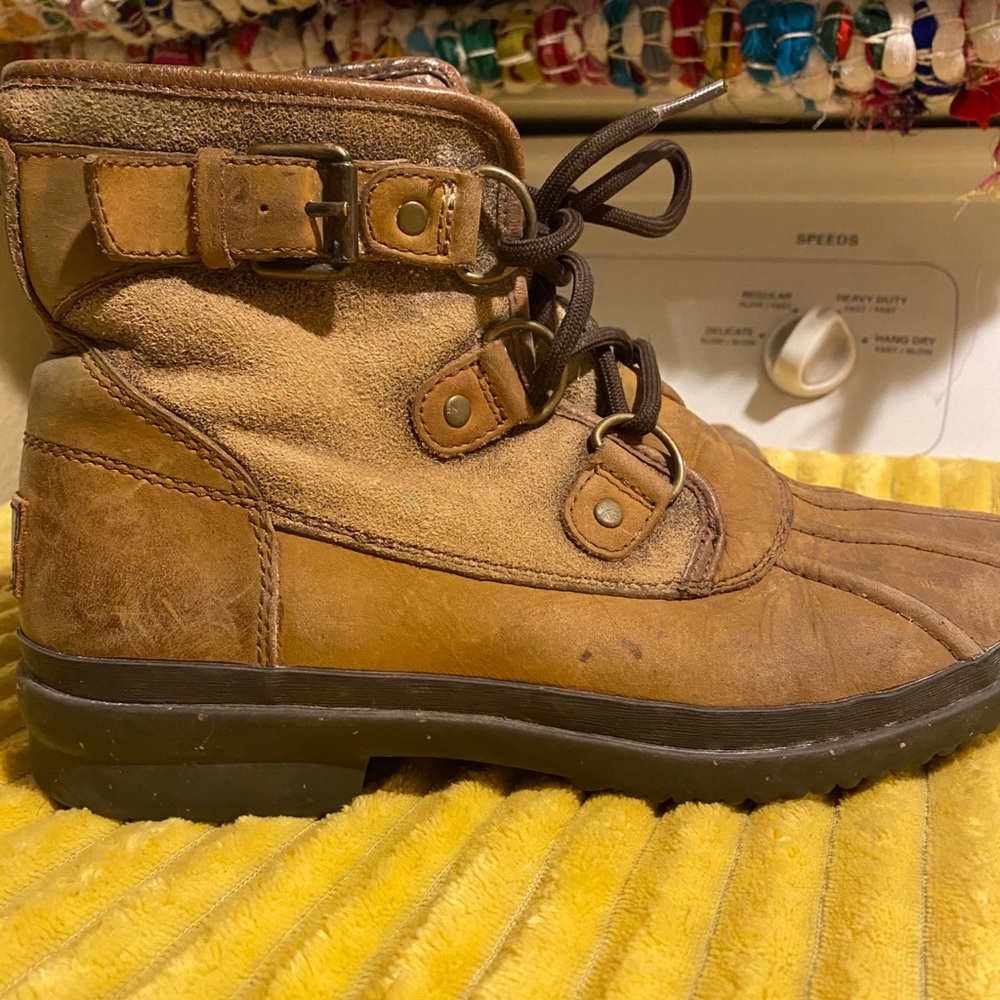 Ugg winter boots